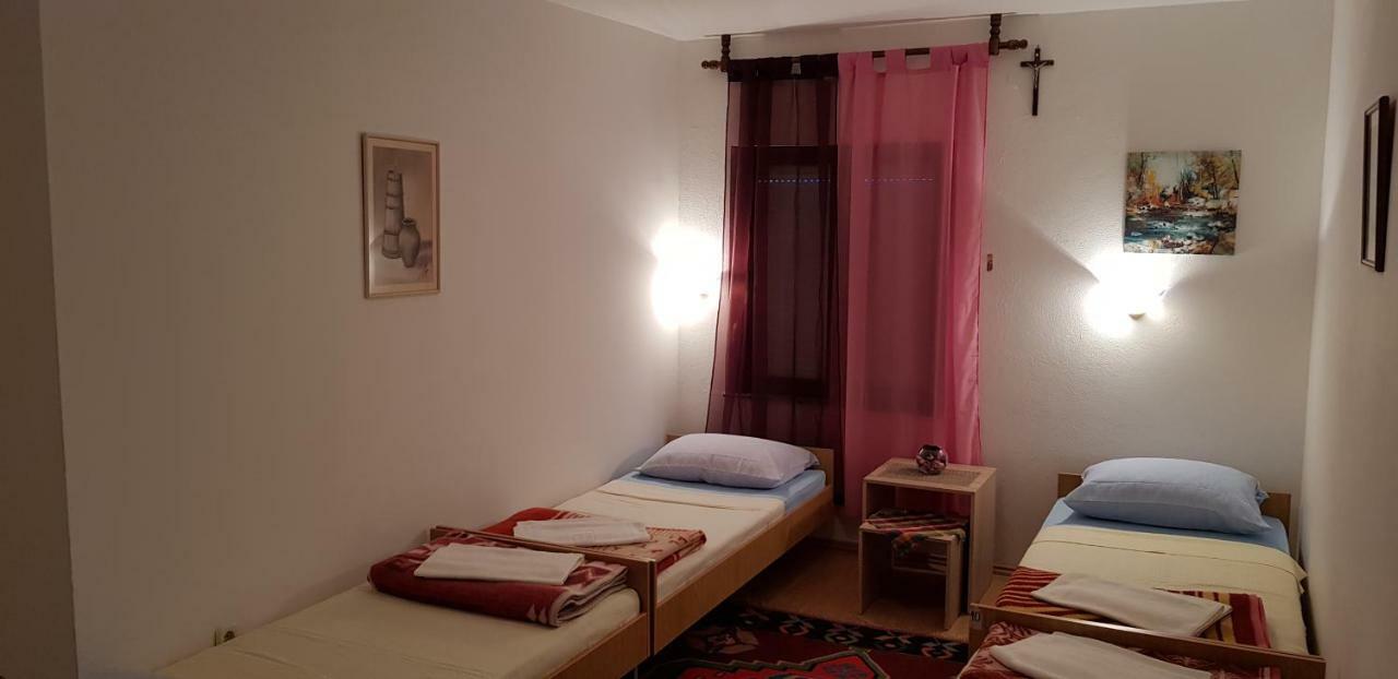 Rooms Rafomarija Međugorje Eksteriør billede